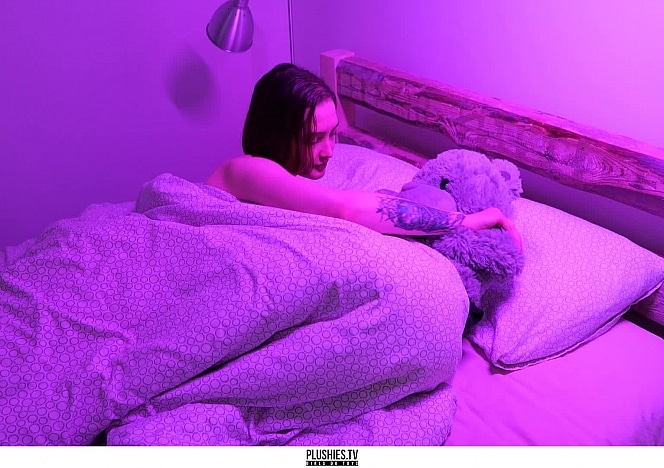 2021_04_01_Aurelia_pink_sex